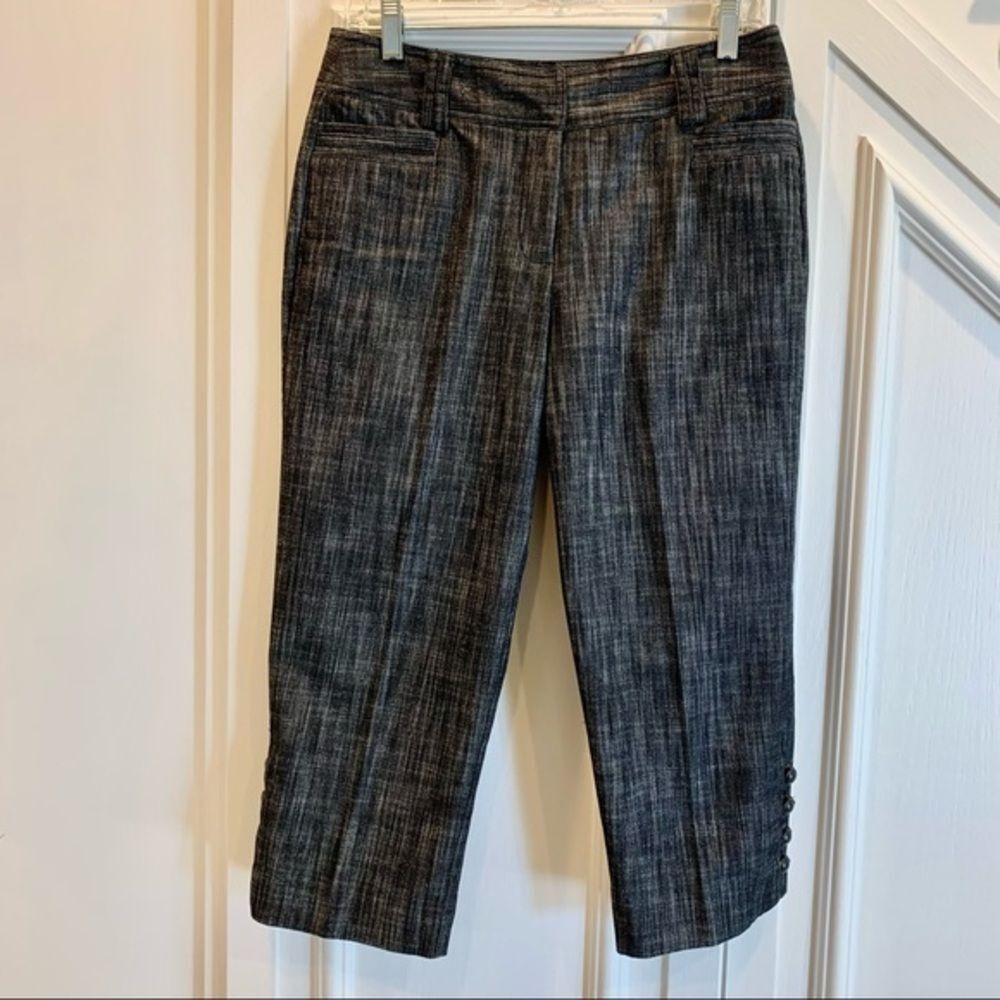 Larry Levine Stretch Black Tweed Capris 8